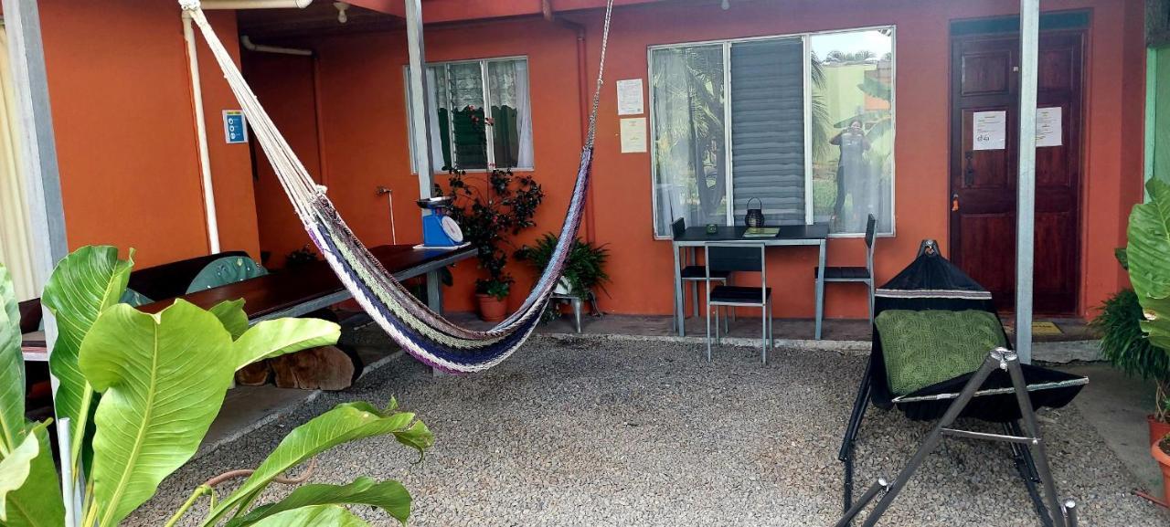 Alojamientos N&S La Fortuna المظهر الخارجي الصورة
